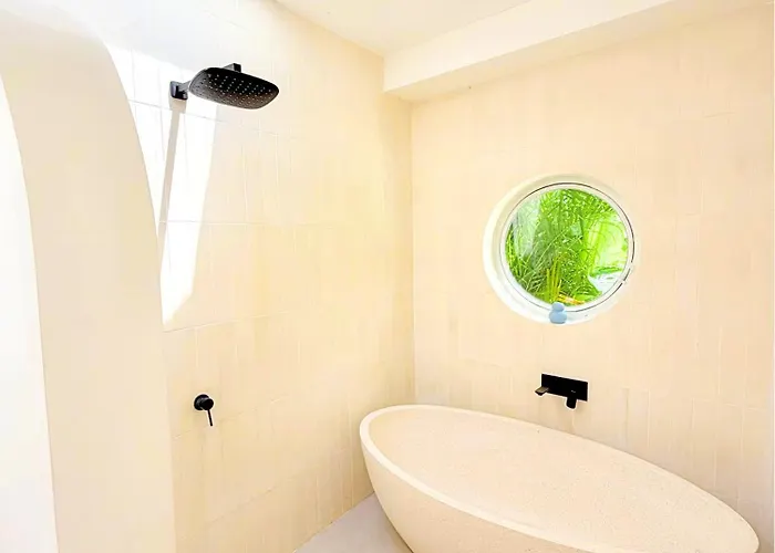Neuf Bali 3br Near Melasti Easy Access Villa Uluwatu