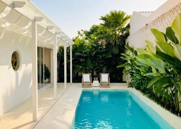 Villa Neuf Bali 3br Near Melasti Easy Access *