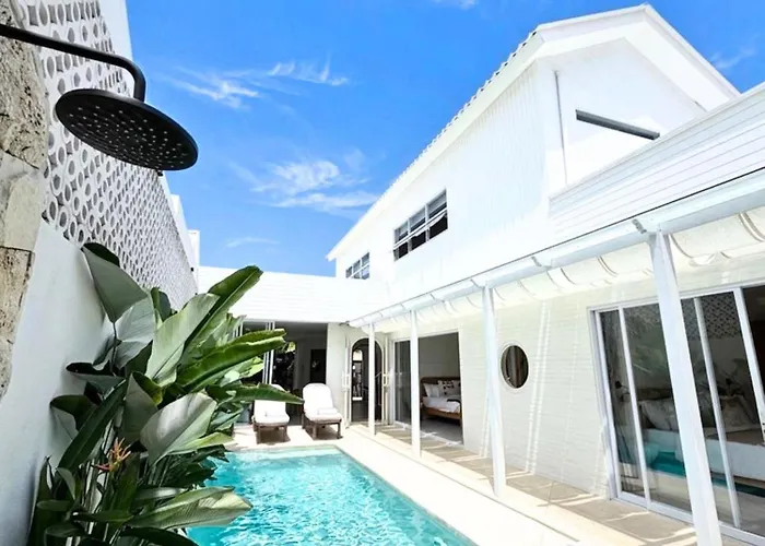 Neuf Bali 3br Near Melasti Easy Access Villa