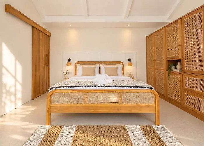 Neuf Bali 3br Near Melasti Easy Access